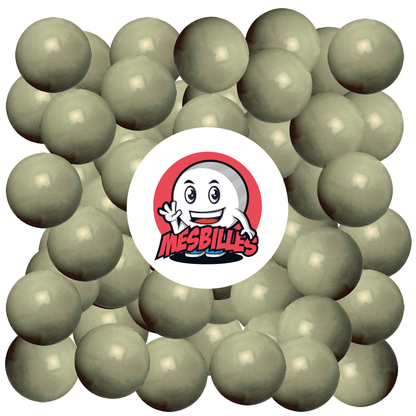 Image de la Mascotte MesBilles entourée de Billes Perle Grise de 14 mm - Verre Opaque Gris Élégant et Mystérieux